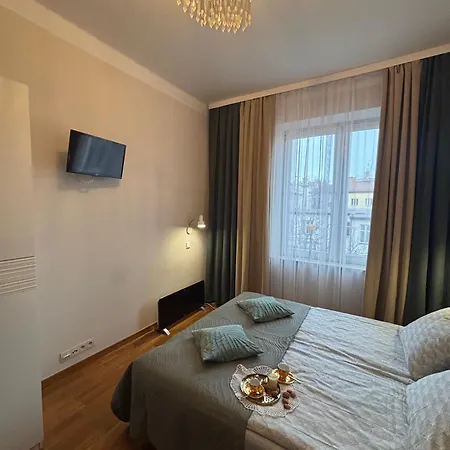 Vintage Krowoderska Apartment