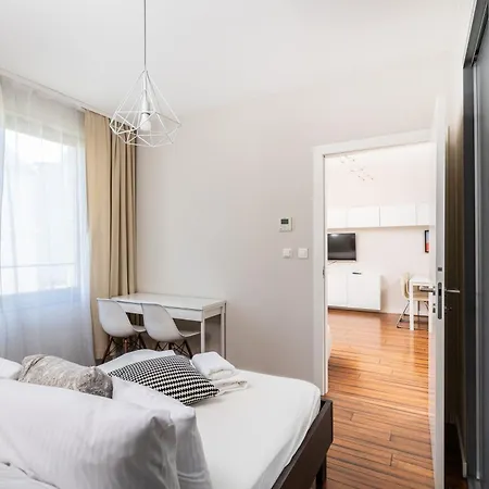 Premium By Wawel Castle Krakow