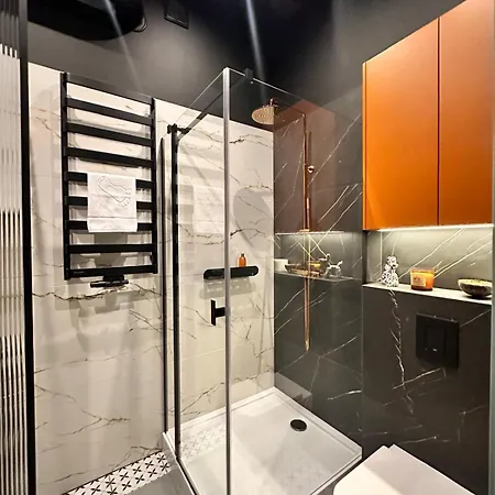 Modern Delux Apartment! - Air Conditioning Apartment