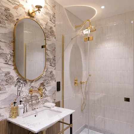 Experior Boutique - Destigo 5* Krakow
