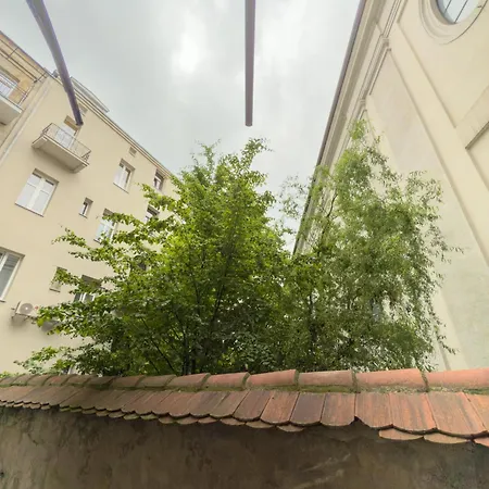 Apartment Cozy With Mezzanine Krakow