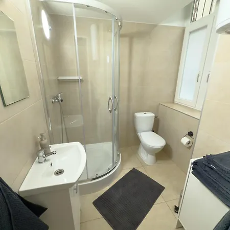 Apartment Cozy With Mezzanine Krakow