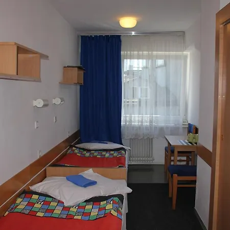 Mistia Hotel *