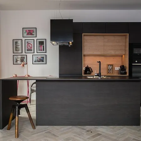 P&j Lubicz Apartment Krakau