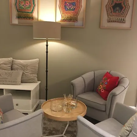 Avanti Aparthotel *