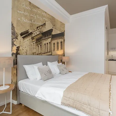 Avanti Aparthotel *