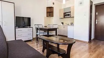 Lux Aparthotel 3*