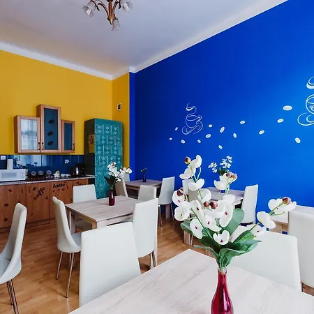 Hostal Tara *