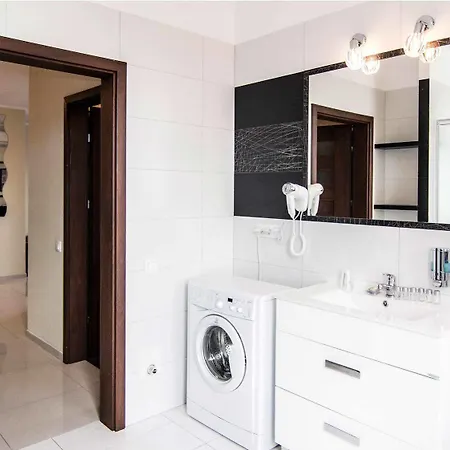 Aparthotel Lux 3*