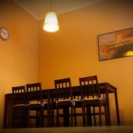 Heynow Rooms, And In Center * 크라쿠프