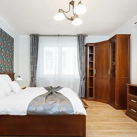 Aparthotel Elegant Krakov