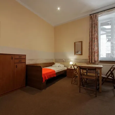 Red Carpet Hostel
