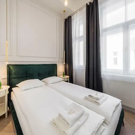 Apartment Deluxe Old Town Sw. Krzyza Wawelofts *