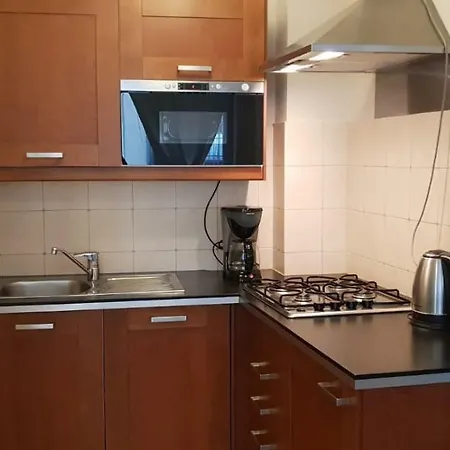 Old Apartmanhotel 2*