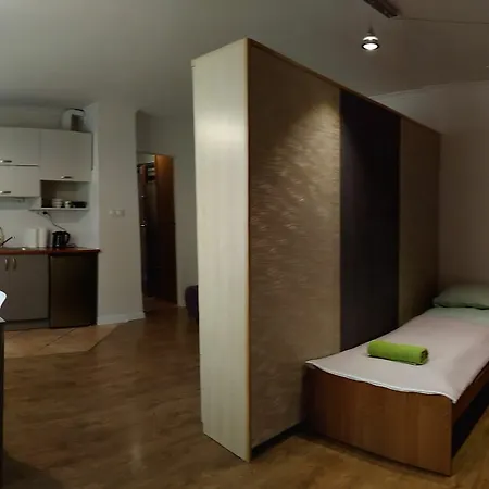 Apartment Penguin Opole-orlat Lwowskich St. Opole