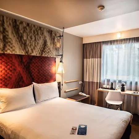 Ibis Centrum Hotel 3*