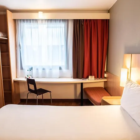 Ibis Centrum Hotel