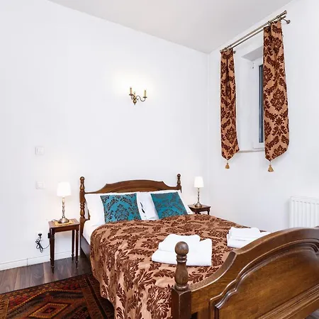 Apartment Cracow Lenartowicza By Renters *