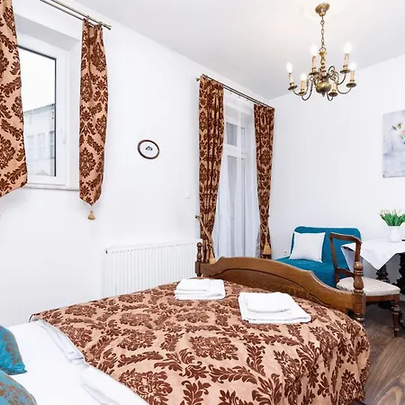 Cracow Lenartowicza By Renters