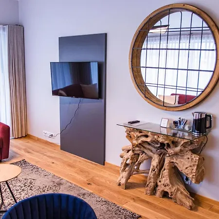 Hotel apartamentowy Inspire Miodova 4*
