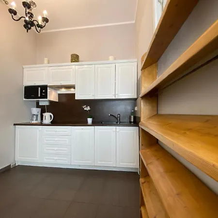 P&j Sw. Krzyza Krasków