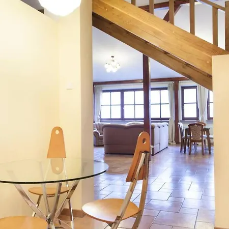 Appartamento Florianska Penthouse Delux *