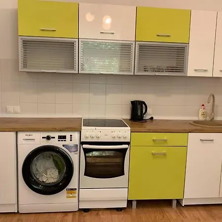 Helclow Apartment