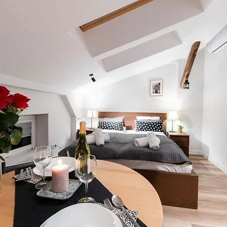 Dietla 99 - Ideal Location - In The Heart Of Apart Otel