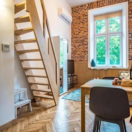 Tower Street Διαμέρισμα Krasków