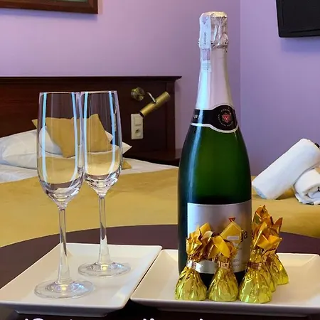 Alojamento de Acomodação e Pequeno-almoço Dworek Magnat