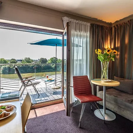 Niebieski Art & Otel 5*