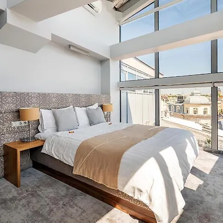 Apart Otel Views 2*