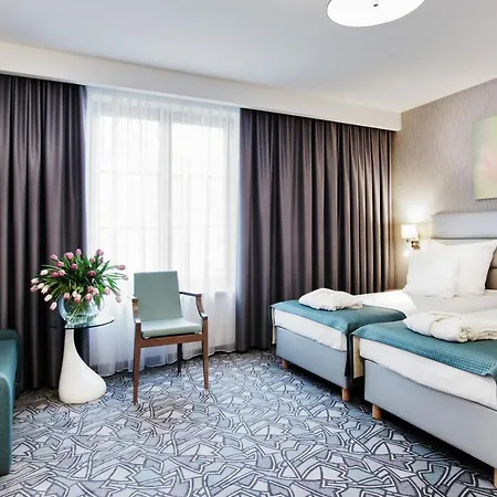 Golden Tulip Kazimierz 4*