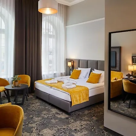 Estera Hotel