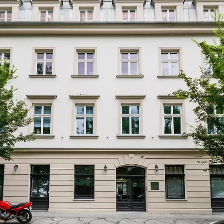 Groble Deluxe Wawelofts Апартаменты *