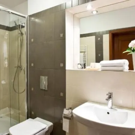 Benefis Boutique 3*