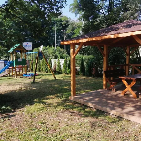 Zakliki ホテル 3*
