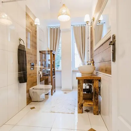 Apartament Old Town Delux