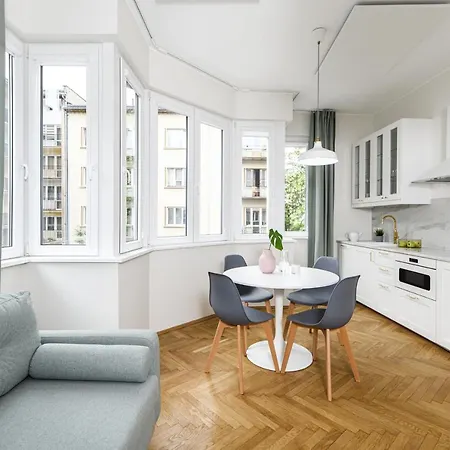 Apartment Native Zulawskiego 8 *