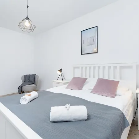 Premium Ludwinowska By Renters Krakow