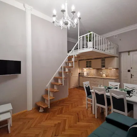 Z Antresolą Kazimierz Bożego Ciała Kraków
