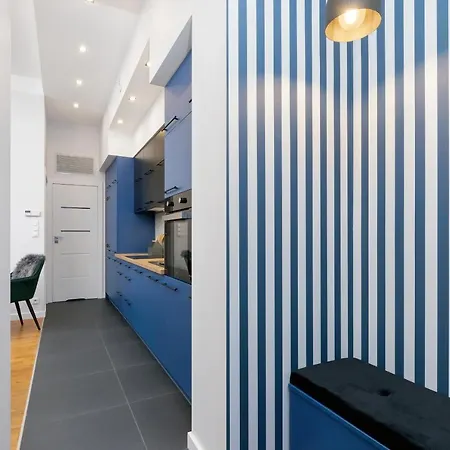 Comfy Cracow By Renters * Krakow