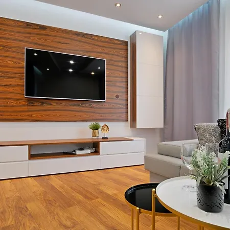 Apartment Prestige Browar Lubicz Stare