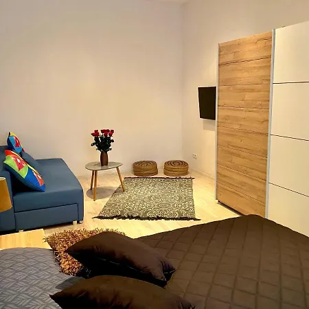Topolove * Krakow