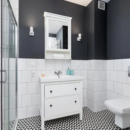 Premium Ludwinowska By Renters Apartment *
