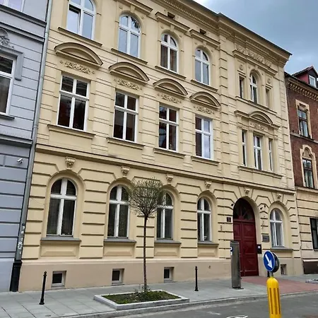 Apartmán Secret Garden - Wonderful City Centre - Ground Floor - Quiet Location *