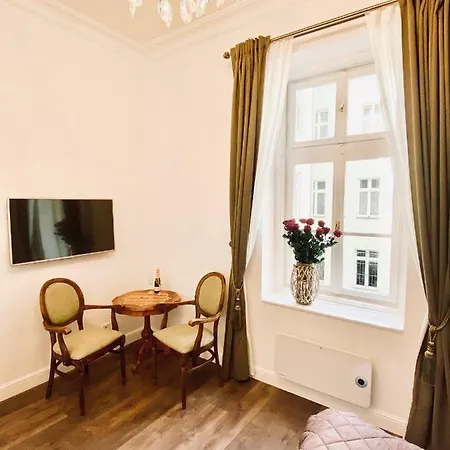 Kochanowskiego - Topolove & Appartement *