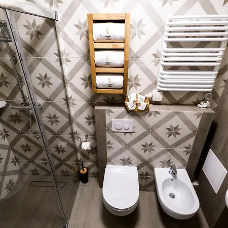 Arianska 16 By Nearto Pl Appart hôtel Cracovie