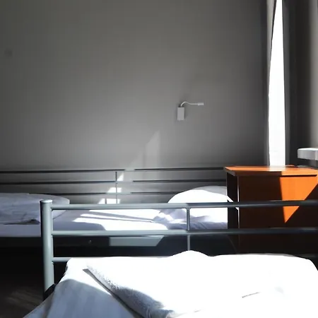 Hostel Nh - Tbn House *