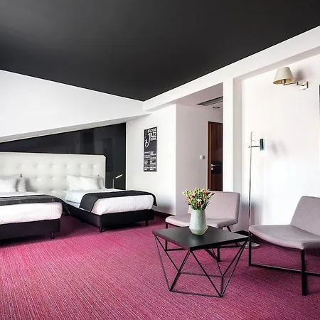 Western Old Town Otel